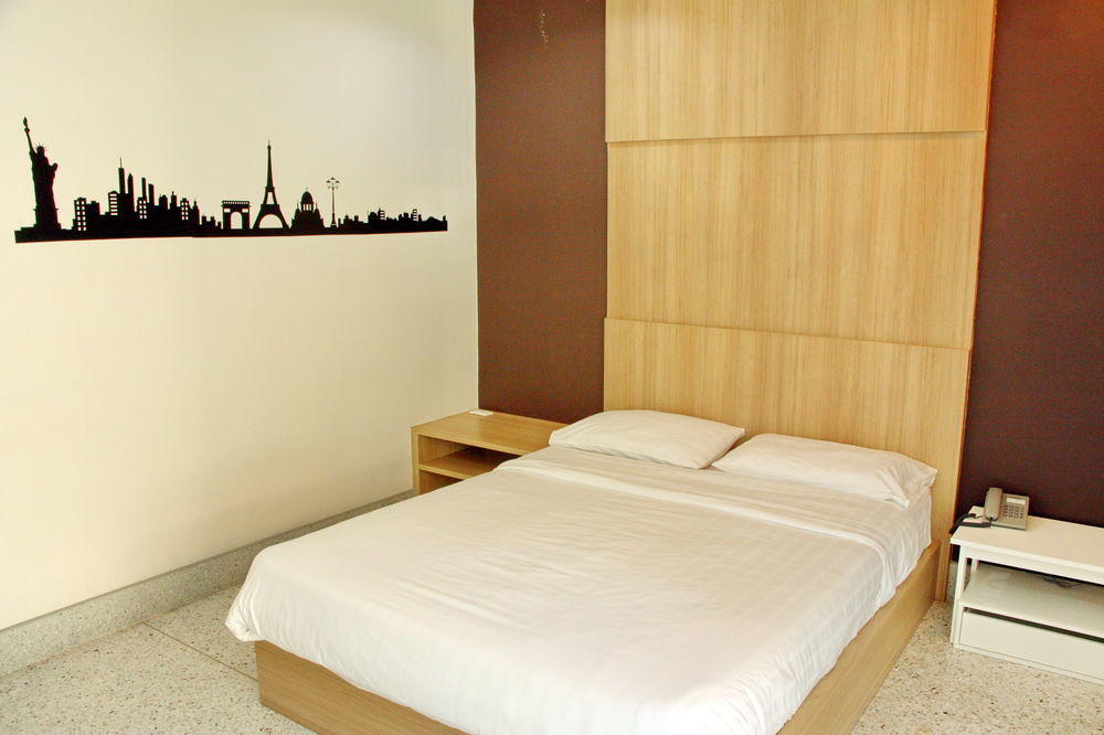 The Fifth Residence Bangkok Dış mekan fotoğraf